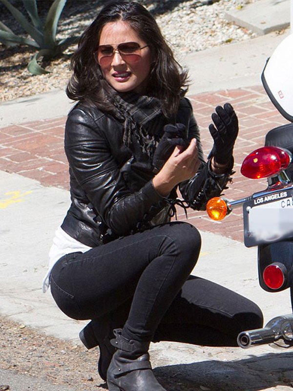 Olivia Munn Black Jacket - Image 2